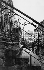 Lille, perron du thtre du Nord